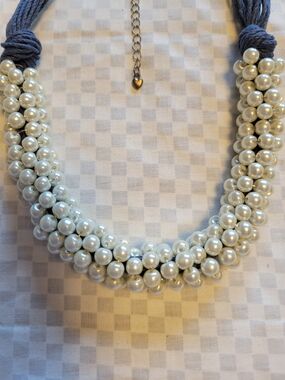 Twisted Faux Pearl Rope Choker Statement Necklace SilverTone Lobster Closure 16"
